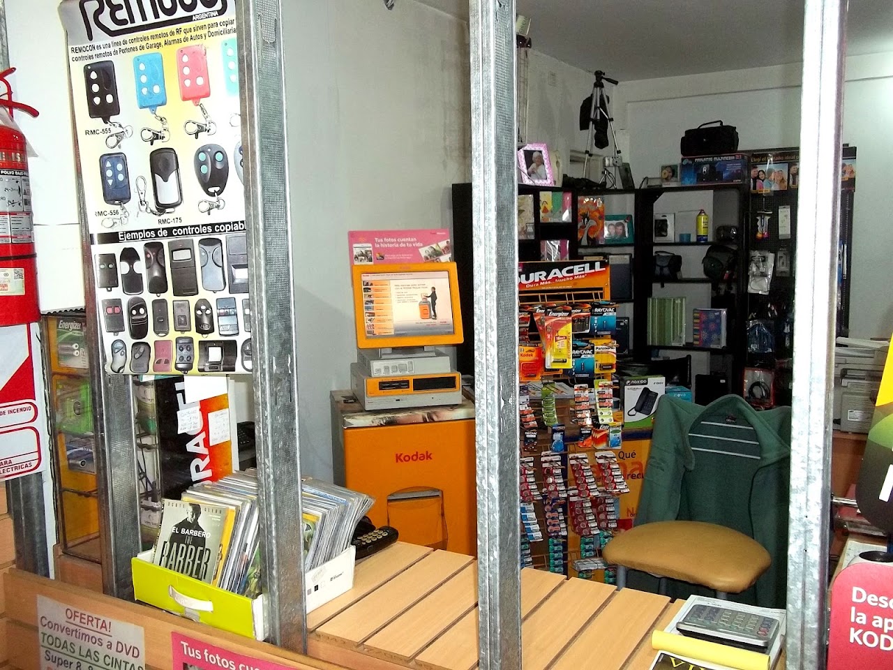 Mostrador de electrónica en ZOOM Castelar